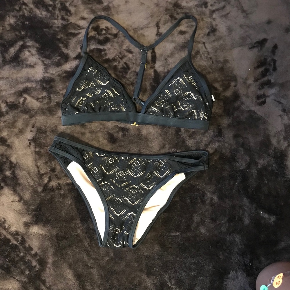 ninety-nine • lace bikini